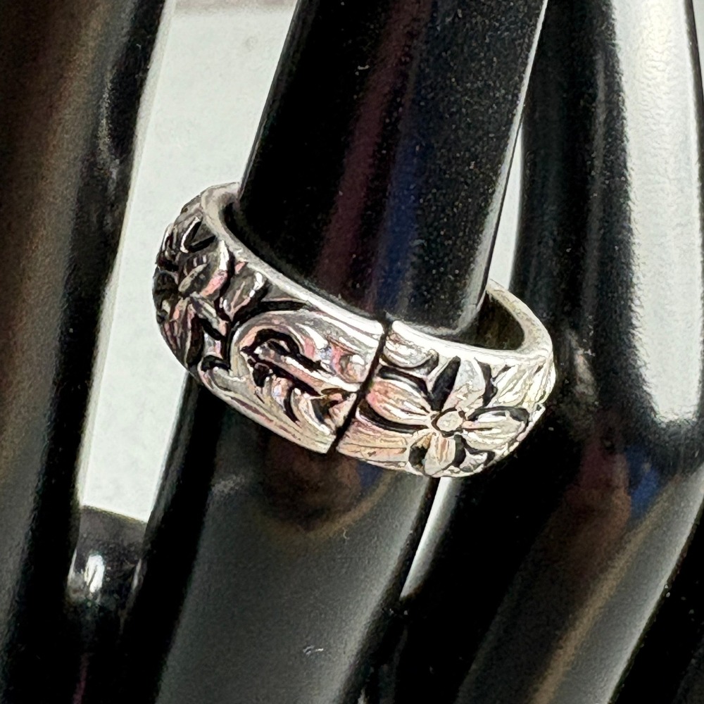 Vintage Marino Floral Embossed Hinged Band Ring Silver Tone Size 6.5